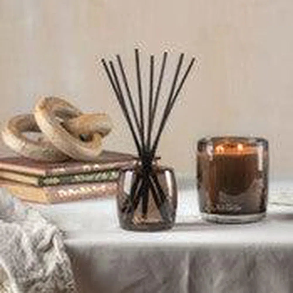 Honey Blossom, Nectarine, Bergamot and Vetiver 220ml Diffuser by Urban Rituelle-Candles2go