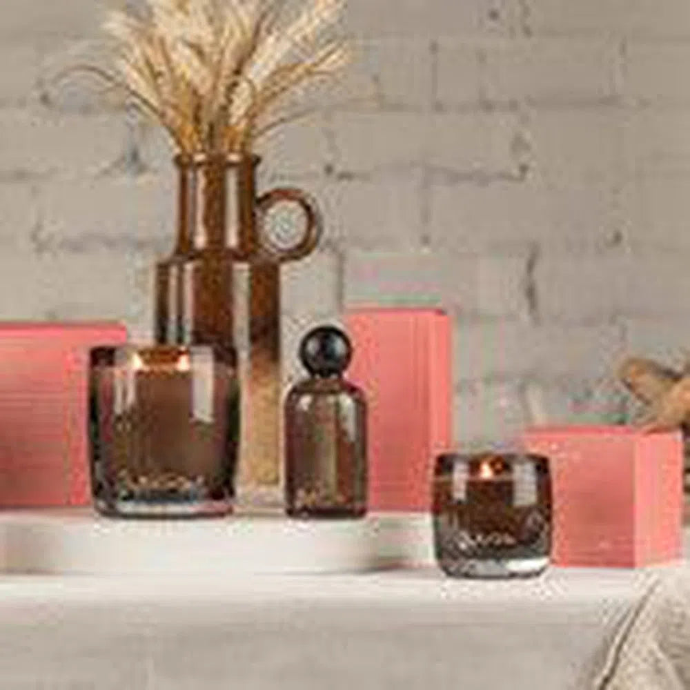 Velvet, Rose Garden, Patchouli and Amber 400g Candle by Urban Rituelle-Candles2go