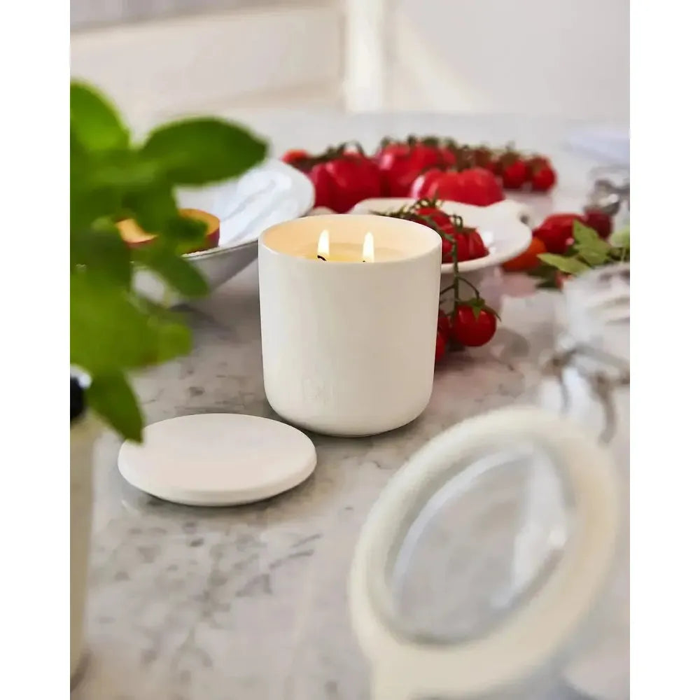 Circa Lychee & Rose 300g Candle-Candles2go